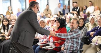 “Çocuk eğitiminde iletişim büyük önem taşıyor”