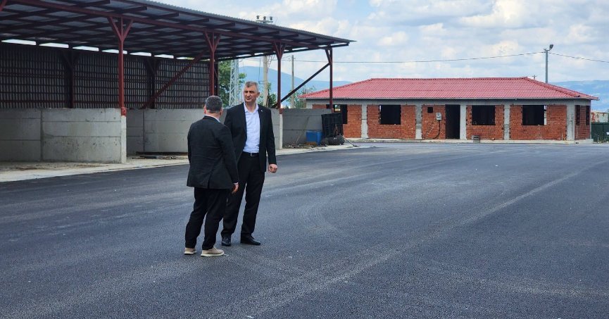 Gölcük'te Çevre Dostu Yatırım: Atık Getirme Merkezi Gün Sayıyor