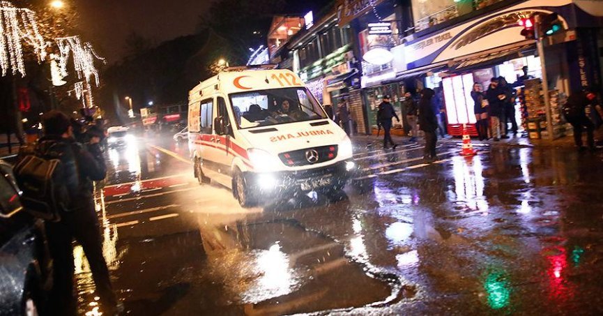 46 yaşındaki polis evinde vurulmuş hale bulundu