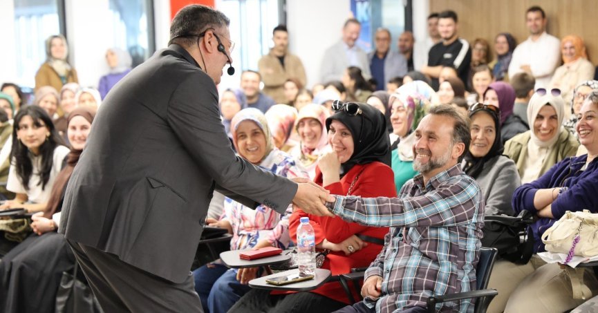 “Çocuk eğitiminde iletişim büyük önem taşıyor”