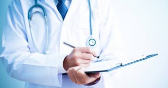 SEVİLEN DOKTOR AMANSIZ HASTALIĞINA YENİLDİ