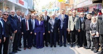 Alışveriş festivali Gölcük’te ticareti canlandırdı