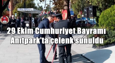 29 Ekim Cumhuriyet Bayramı Anıtpark’ta çelenk sunuldu