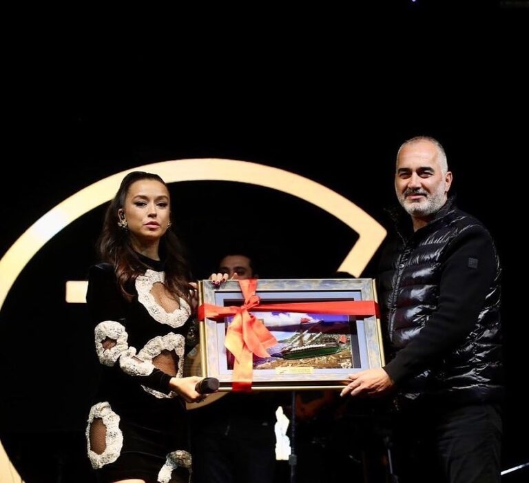 Karamürsel Kordon� Müzik Şöleni Yaşandı Gölcük Vizyon Gazetesi