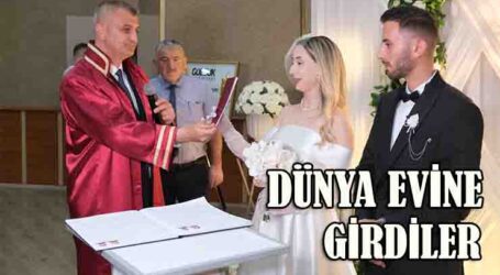 DÜNYA EVİNE GİRDİLER